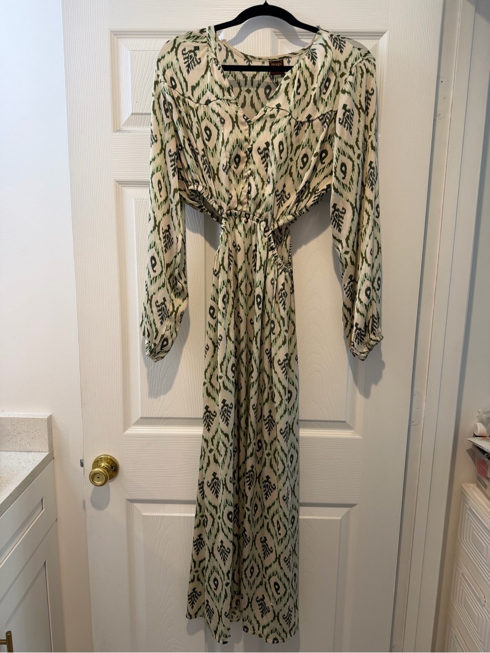 Vintage Cream and Green Patterned Maxi Dress